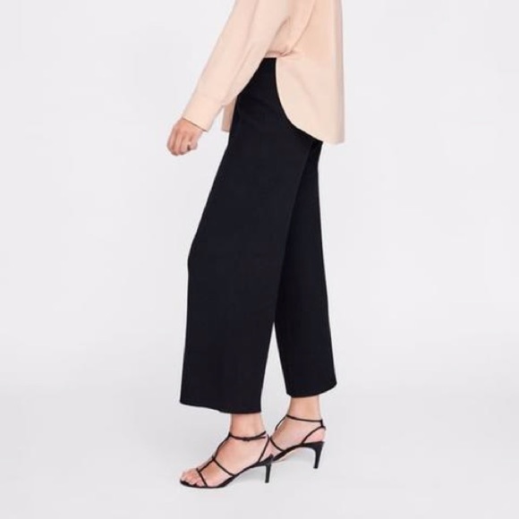 ❌SOLD❌Zara Heavy Ribbed Knit Wide-Leg Culottes - Picture 2 of 6